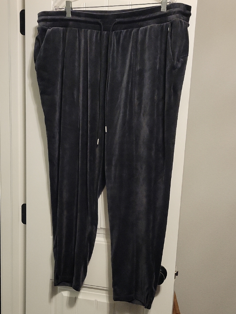 Livi Active Black Velvet Track Pants with Drawstring